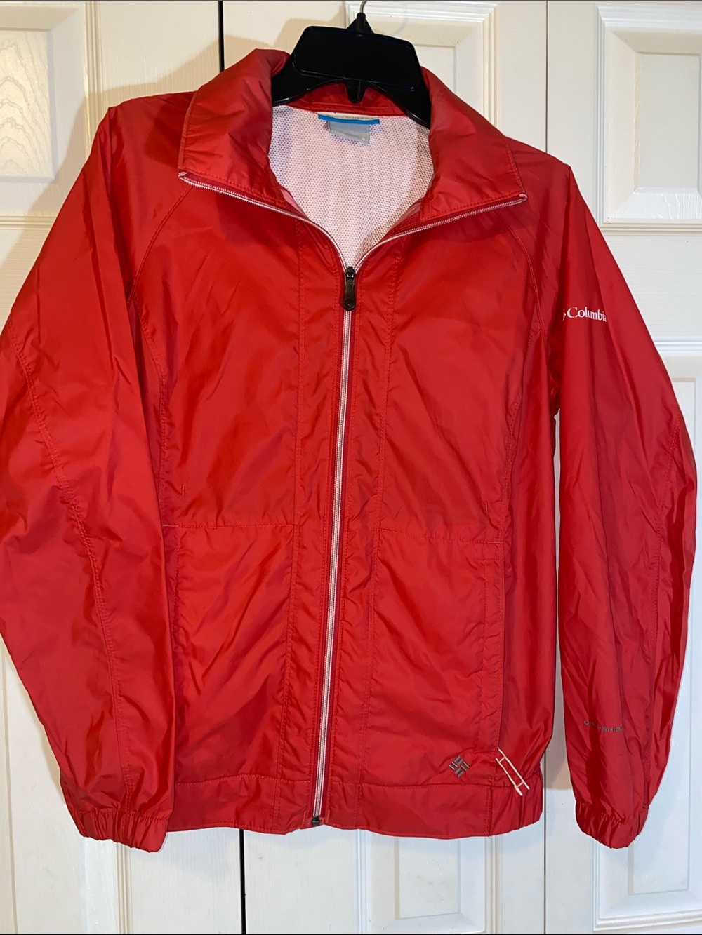 Columbia Red Packable Women’s Rain Jacket- Small
